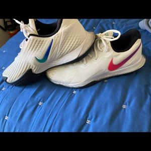 Nike air zoom vapor cage 4